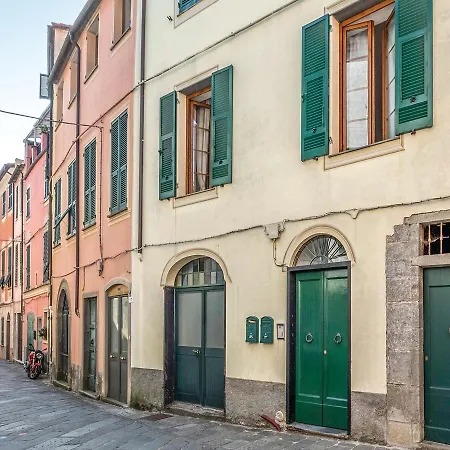 Casa Patrizia Varese Ligure